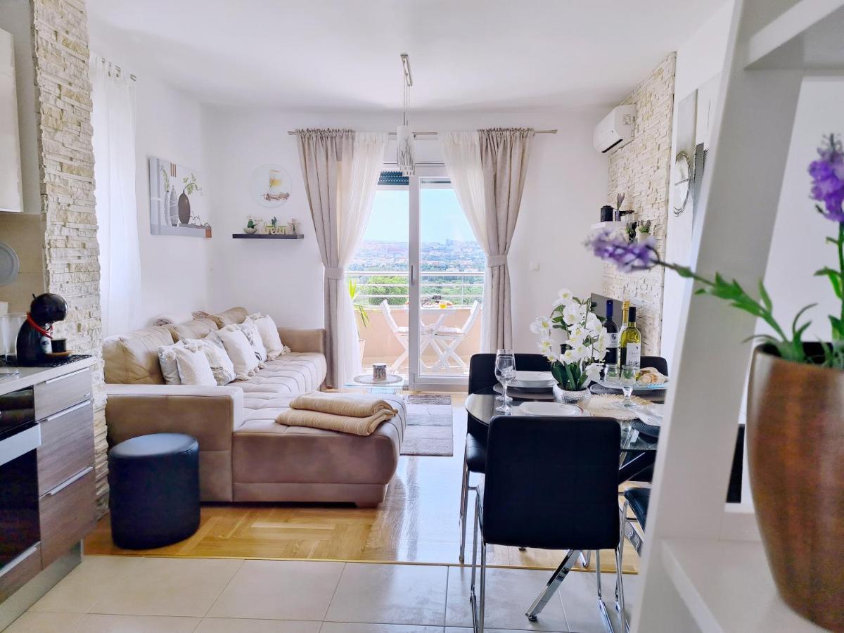 Luxury Apartment Salona Exterior foto